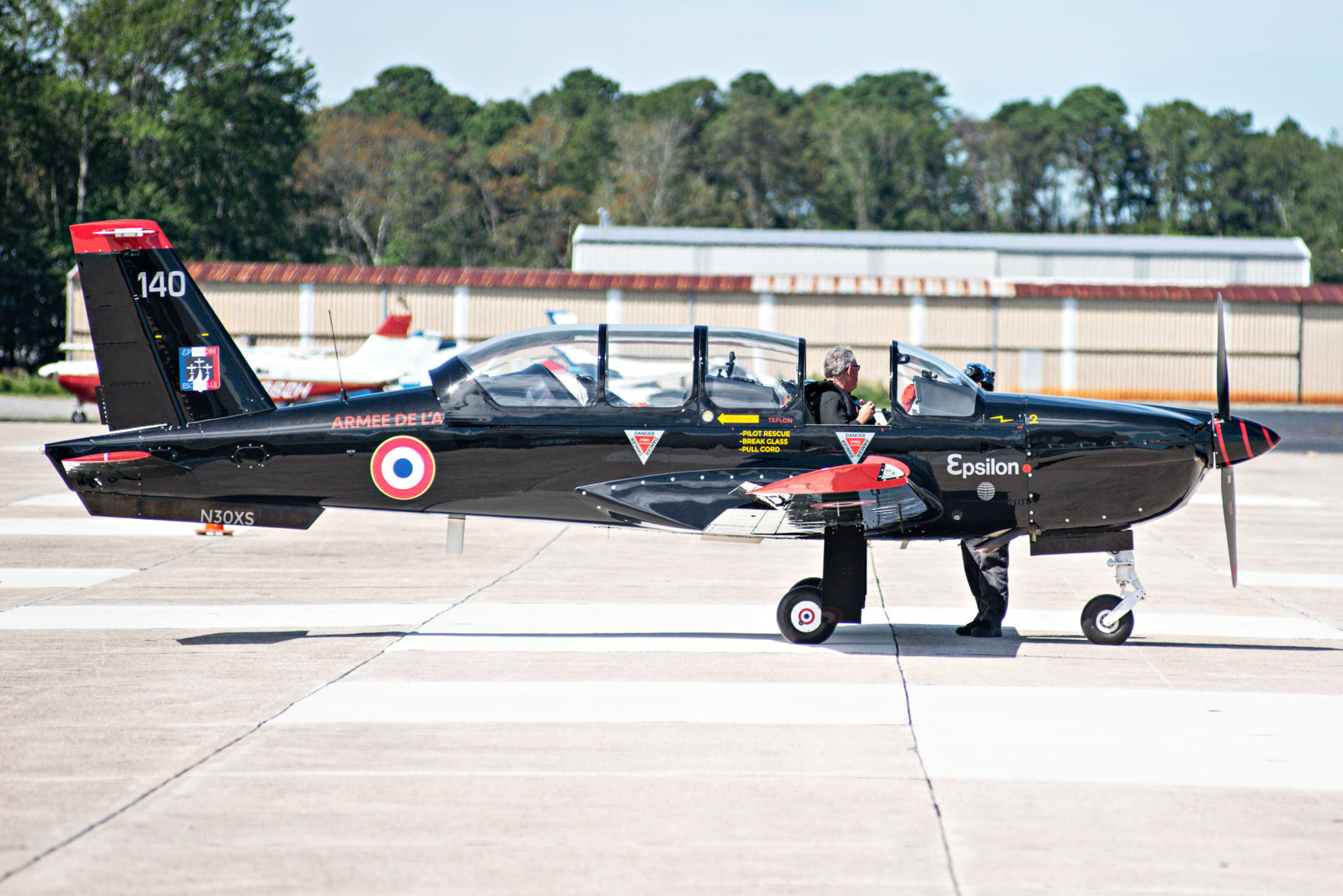 090620_nws_airfest